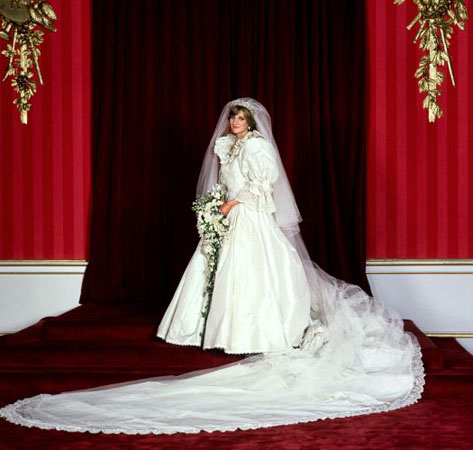 princess diana wedding day coach. Salons Princess Diana